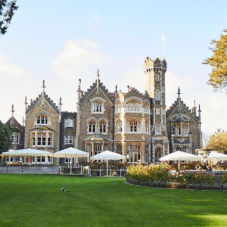Hotel Oakley Court Windsor Exteriér fotografie