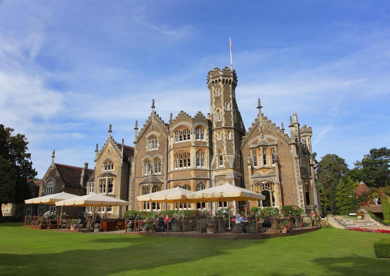 Hotel Oakley Court Windsor Exteriér fotografie